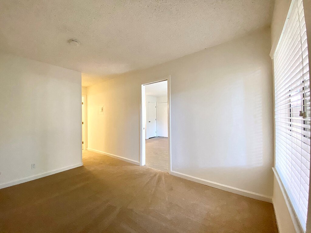 Valley West Apartments photo 2